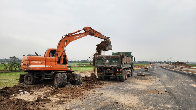 Cận cảnh tuyến đường hơn 460 tỷ đồng ở Bắc Ninh sau gần một năm thi công- Ảnh 13. Cận cảnh tuyến đường hơn 460 tỷ đồng ở Bắc Ninh sau gần một năm thi công- Ảnh 13.