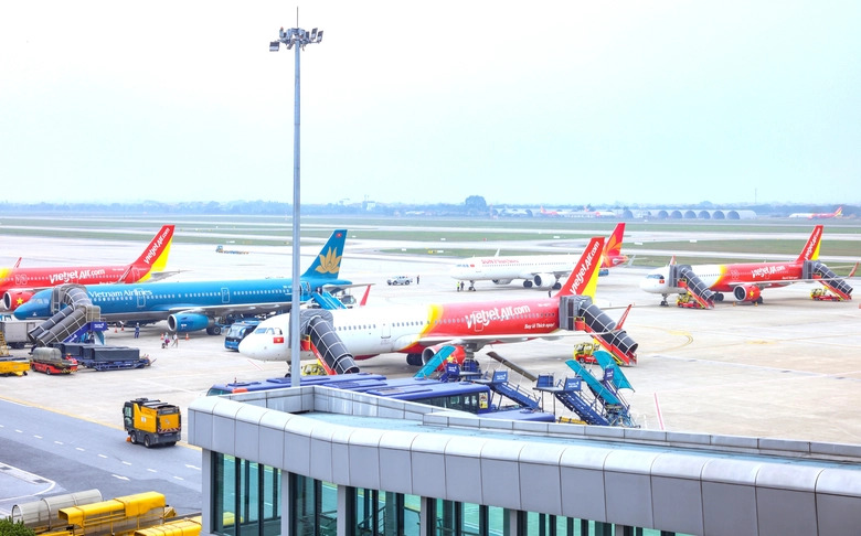 H&agrave;ng kh&ocirc;ng Việt Nam bị t&aacute;c động ra sao trước xung đột Trung Đ&ocirc;ng?- Ảnh 1.