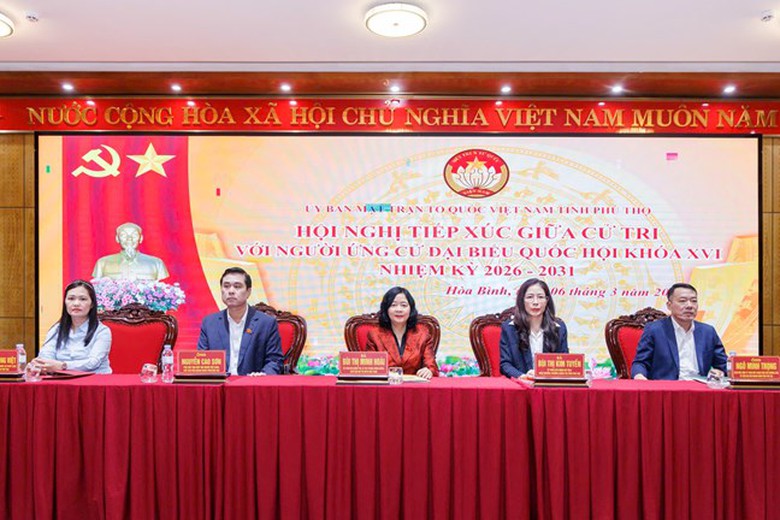 B&agrave; B&ugrave;i Thị Minh Ho&agrave;i: "D&acirc;n l&agrave; gốc", "d&acirc;n l&agrave; trung t&acirc;m" phải l&agrave; cốt l&otilde;i của mọi ch&iacute;nh s&aacute;ch- Ảnh 1.