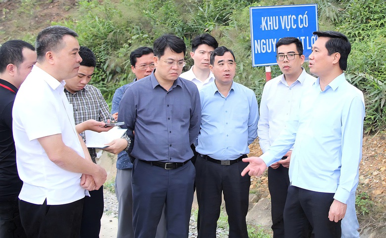 Sớm tr&igrave;nh phương &aacute;n xử l&yacute; điểm sạt lở tr&ecirc;n cao tốc La Sơn - H&ograve;a Li&ecirc;n- Ảnh 1.