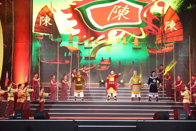 Hải Phòng: Khai hội mùa Xuân Côn Sơn - Kiếp Bạc năm 2026- Ảnh 4. Hải Phòng: Khai hội mùa Xuân Côn Sơn - Kiếp Bạc năm 2026- Ảnh 4.