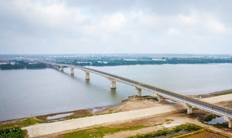 Đường ven biển hơn 3.300 tỷ đồng mở kh&ocirc;ng gian ph&aacute;t triển mới cho Ninh B&igrave;nh- Ảnh 3.