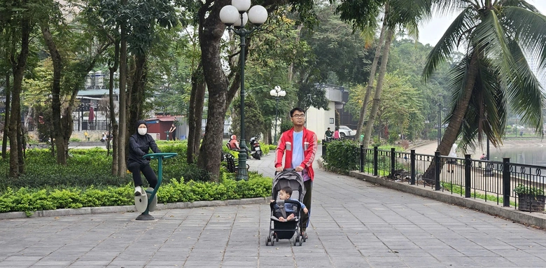 C&ocirc;ng vi&ecirc;n Bắc Linh Đ&agrave;m &ldquo;thay &aacute;o mới&rdquo;, trở th&agrave;nh điểm hẹn xanh của cư d&acirc;n- Ảnh 6.