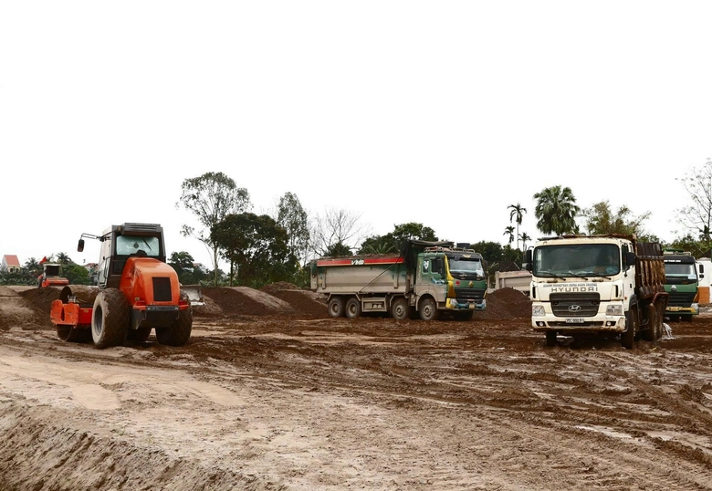 Dồn lực thi công cao tốc Ninh Bình - Hải Phòng, phấn đấu hoàn thành vào cuối năm 2026- Ảnh 1. Dồn lực thi công cao tốc Ninh Bình - Hải Phòng, phấn đấu hoàn thành vào cuối năm 2026- Ảnh 1.
