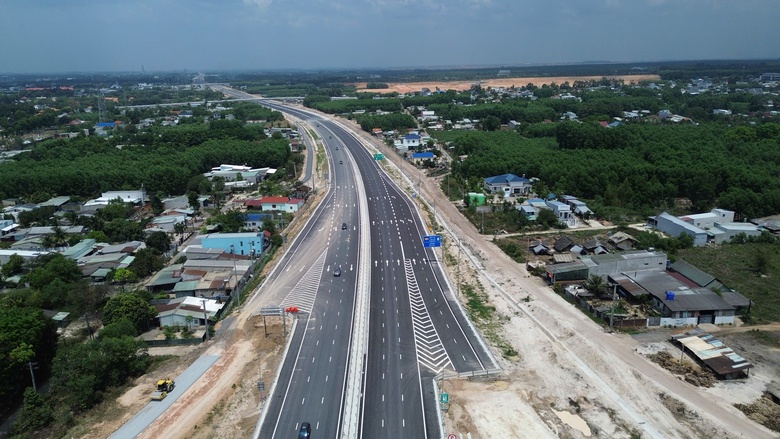 Bộ trưởng Trần Hồng Minh yêu cầu tăng tốc thi công cao tốc Biên Hòa - Vũng Tàu- Ảnh 3. Bộ trưởng Trần Hồng Minh yêu cầu tăng tốc thi công cao tốc Biên Hòa - Vũng Tàu- Ảnh 3.