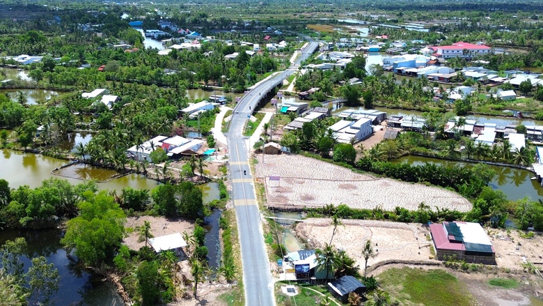 Giao th&ocirc;ng thuận lợi, C&agrave; Mau sẵn s&agrave;ng đ&oacute;n kh&aacute;ch dịp nghỉ lễ 30/4-1/5- Ảnh 1.