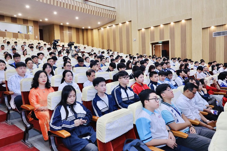 C&ocirc;ng bố kết quả kỳ thi chọn đội tuyển Olympic khu vực v&agrave; quốc tế năm 2026- Ảnh 1.