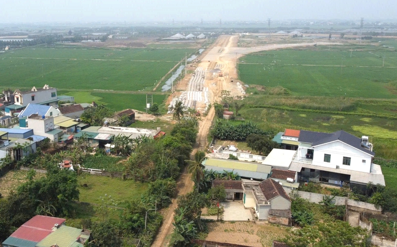 Tiến độ đường ven biển và dự án đấu nối ở Thanh Hoá đang triển khai ra sao?- Ảnh 2. Tiến độ đường ven biển và dự án đấu nối ở Thanh Hoá đang triển khai ra sao?- Ảnh 2.
