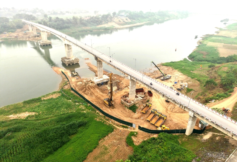 Bảo đảm hoàn thành sửa chữa cầu sông Lô trước mùa mưa lũ 2026- Ảnh 1. Bảo đảm hoàn thành sửa chữa cầu sông Lô trước mùa mưa lũ 2026- Ảnh 1.