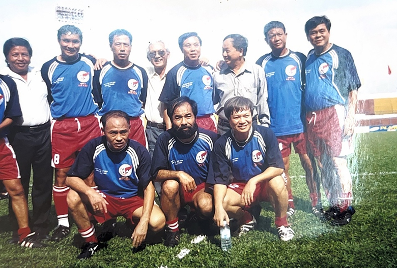 Cựu danh thủ Lê Thế Thọ và ký ức tháng năm rực rỡ- Ảnh 1. Cựu danh thủ Lê Thế Thọ và ký ức tháng năm rực rỡ- Ảnh 1.