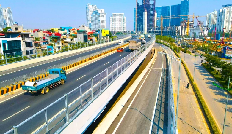 Thống nhất lắp hơn 1.400m tường chống ồn tr&ecirc;n cao tốc TP.HCM - Trung Lương- Ảnh 1.