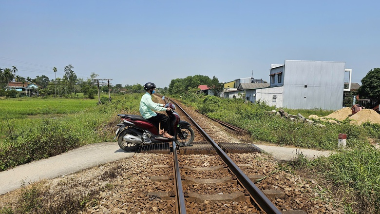 Huế: Sớm x&acirc;y hầm chui đảm bảo an to&agrave;n giao th&ocirc;ng đường sắt- Ảnh 9.