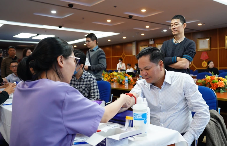 C&ocirc;ng đo&agrave;n X&acirc;y dựng lan tỏa th&ocirc;ng điệp sống khỏe đến người lao động- Ảnh 1.