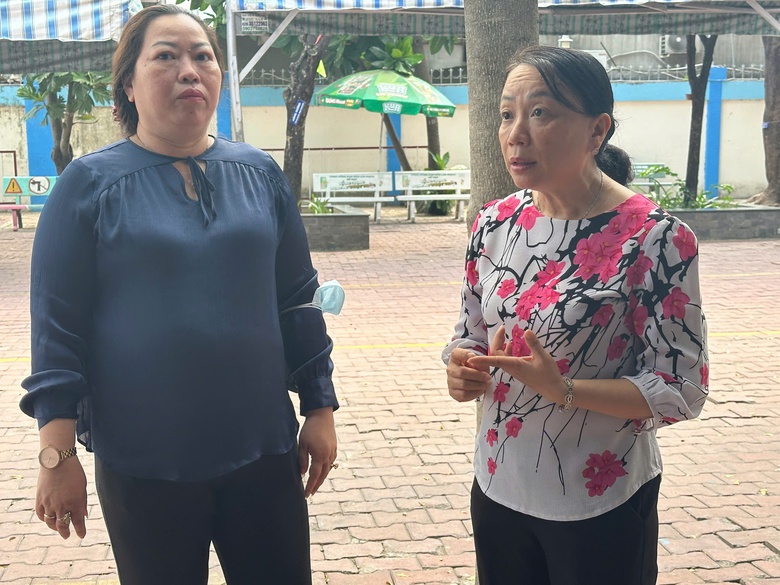 Số học sinh nghi ngộ độc ở TP.HCM nhập viện tăng, trường khử khuẩn lớp học- Ảnh 4.