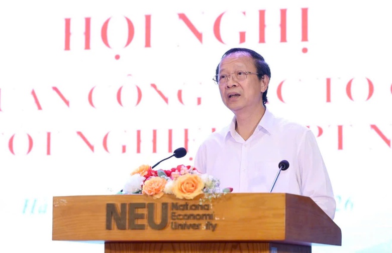 Thi tốt nghiệp THPT 2026 sớm hơn 12 ngày, tăng phân cấp quản lý- Ảnh 1. Thi tốt nghiệp THPT 2026 sớm hơn 12 ngày, tăng phân cấp quản lý- Ảnh 1.