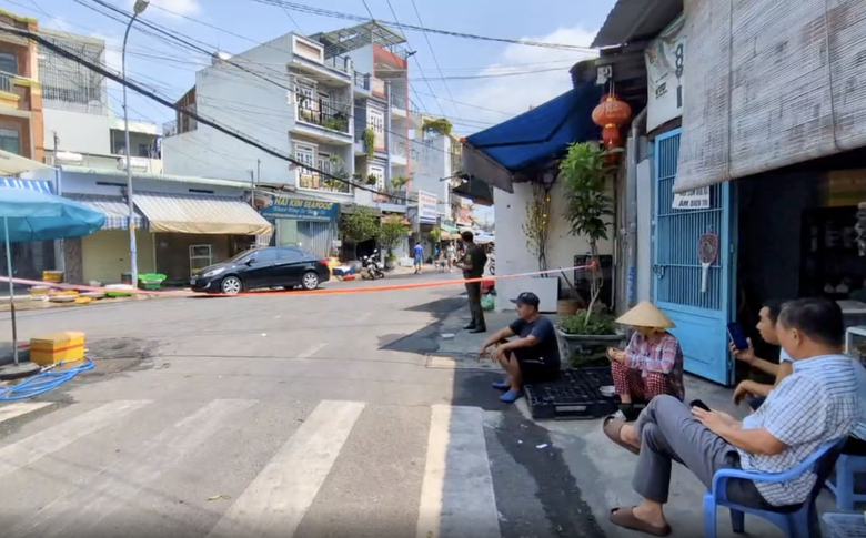 Nhân chứng kể lại phút bất lực khi chứng kiến vụ cháy khiến 2 người tử vong- Ảnh 2. Nhân chứng kể lại phút bất lực khi chứng kiến vụ cháy khiến 2 người tử vong- Ảnh 2.