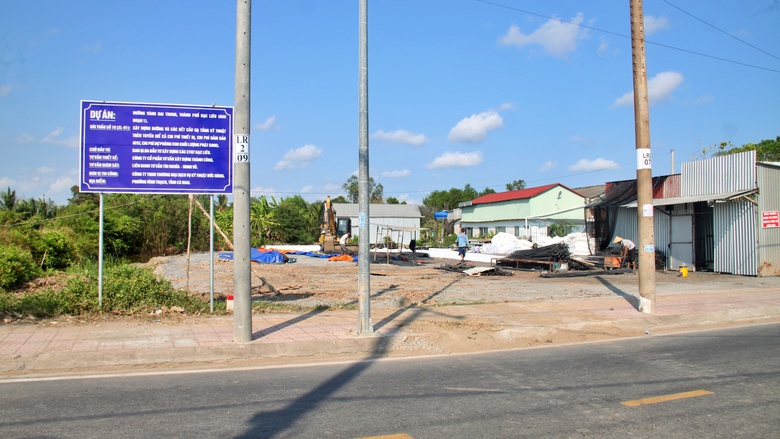 Cà Mau: Gỡ vướng mặt bằng, thúc tiến độ đường Vành đai trong thành phố Bạc Liêu- Ảnh 2. Cà Mau: Gỡ vướng mặt bằng, thúc tiến độ đường Vành đai trong thành phố Bạc Liêu- Ảnh 2.