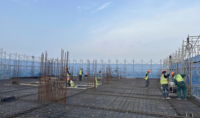 Phú Thọ đẩy mạnh phát triển nhà ở xã hội, siết chặt an toàn lao động- Ảnh 1. Phú Thọ đẩy mạnh phát triển nhà ở xã hội, siết chặt an toàn lao động- Ảnh 1.