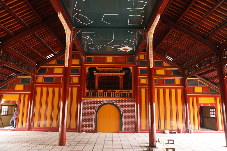 Huế: Yêu cầu trùng tu nhà hát ở di tích lăng Tự Đức đúng nguyên bản- Ảnh 2. Huế: Yêu cầu trùng tu nhà hát ở di tích lăng Tự Đức đúng nguyên bản- Ảnh 2.