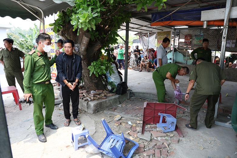 Ba người đ&agrave;n &ocirc;ng ở An Giang đ&aacute;nh h&agrave;ng x&oacute;m tử vong- Ảnh 2.
