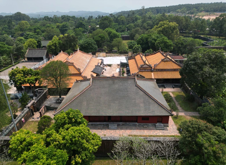 Huế: Yêu cầu trùng tu nhà hát ở di tích lăng Tự Đức đúng nguyên bản- Ảnh 1. Huế: Yêu cầu trùng tu nhà hát ở di tích lăng Tự Đức đúng nguyên bản- Ảnh 1.