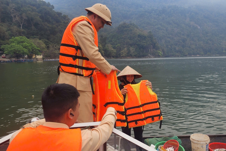 Thái Nguyên: Linh hoạt giải pháp đảm bảo an toàn giao thông trước nghỉ lễ 30/4- Ảnh 6. Thái Nguyên: Linh hoạt giải pháp đảm bảo an toàn giao thông trước nghỉ lễ 30/4- Ảnh 6.