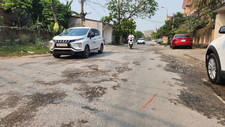 Nghệ An quyết gỡ điểm nghẽn, hồi sinh các tuyến đường dang dở- Ảnh 1. Nghệ An quyết gỡ điểm nghẽn, hồi sinh các tuyến đường dang dở- Ảnh 1.