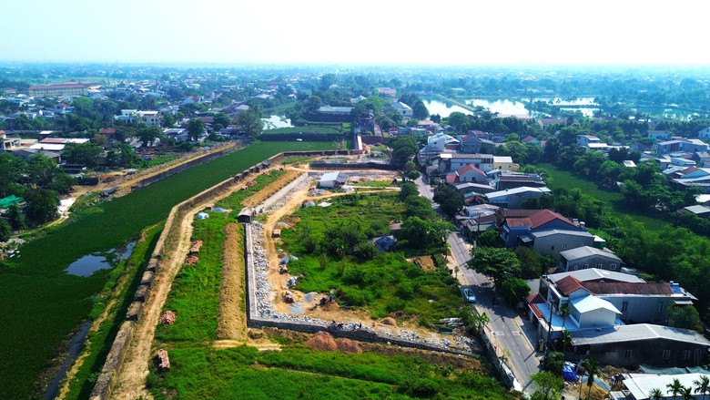 Cận cảnh tu bổ, tôn tạo thượng thành Kinh thành Huế- Ảnh 5. Cận cảnh tu bổ, tôn tạo thượng thành Kinh thành Huế- Ảnh 5.