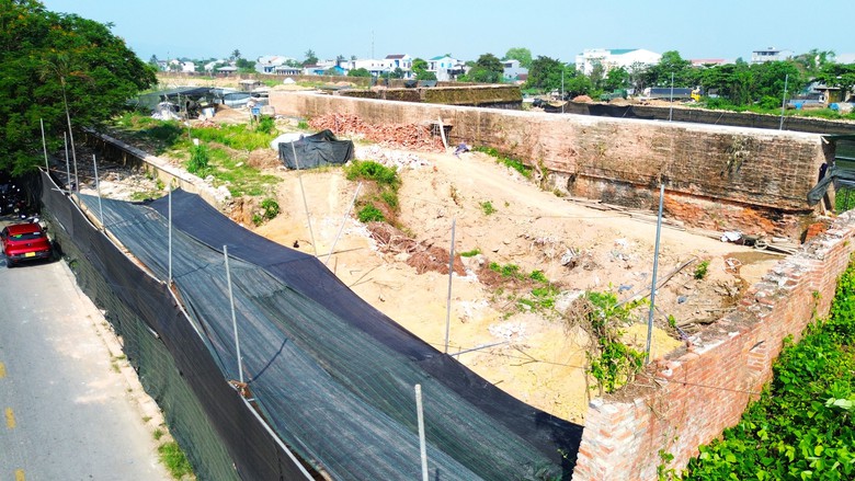 Cận cảnh tu bổ, tôn tạo thượng thành Kinh thành Huế- Ảnh 8. Cận cảnh tu bổ, tôn tạo thượng thành Kinh thành Huế- Ảnh 8.