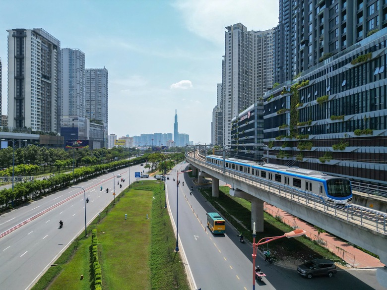 Đồng Nai: Khảo s&aacute;t thực địa, thu thập dữ liệu đất đai phục vụ dự &aacute;n k&eacute;o d&agrave;i metro- Ảnh 1.