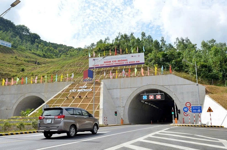Hoàn thiện thủ tục, khởi công dự án hoàn thiện hầm Cù Mông trong quý II- Ảnh 1. Hoàn thiện thủ tục, khởi công dự án hoàn thiện hầm Cù Mông trong quý II- Ảnh 1.