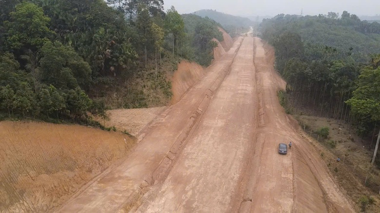L&agrave;o Cai tăng tốc &ldquo;Chiến dịch 180 ng&agrave;y&rdquo; giải ph&oacute;ng mặt bằng khu c&ocirc;ng nghiệp tại Văn Ph&uacute;- Ảnh 5.