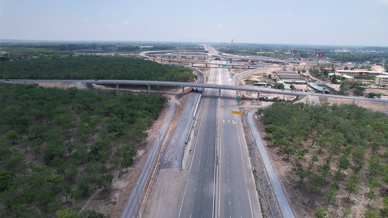 Cao tốc Bi&ecirc;n H&ograve;a - Vũng T&agrave;u: Ho&agrave;n thiện hồ sơ, phương &aacute;n giao th&ocirc;ng trước mốc 30/4- Ảnh 3.