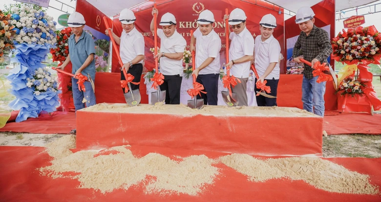 Quảng Trị: Khởi c&ocirc;ng dự &aacute;n khu thương mại dịch vụ tổng hợp H&ograve;n La- Ảnh 1.