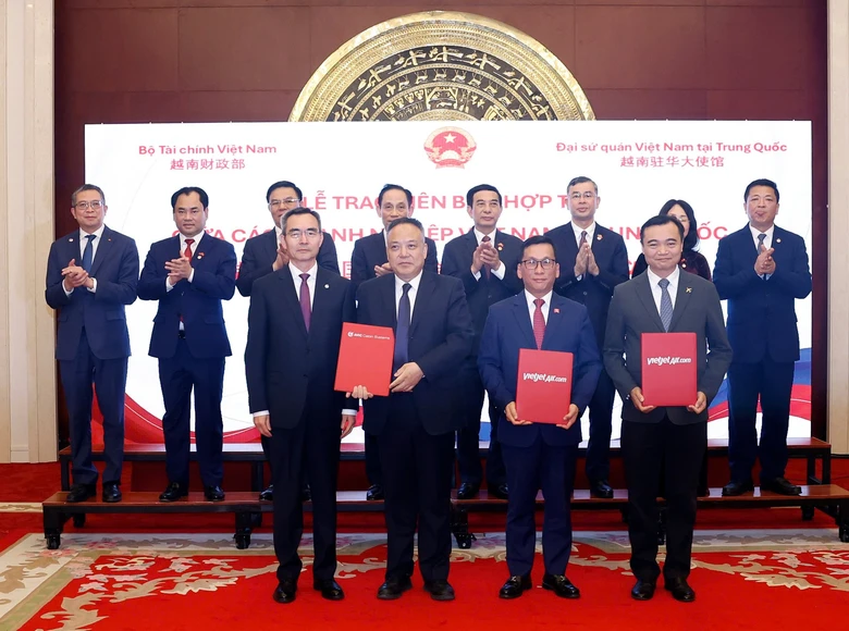 Vietjet bắt tay AVIC Cabin Systems ph&aacute;t triển c&ocirc;ng nghiệp phụ trợ h&agrave;ng kh&ocirc;ng- Ảnh 1.