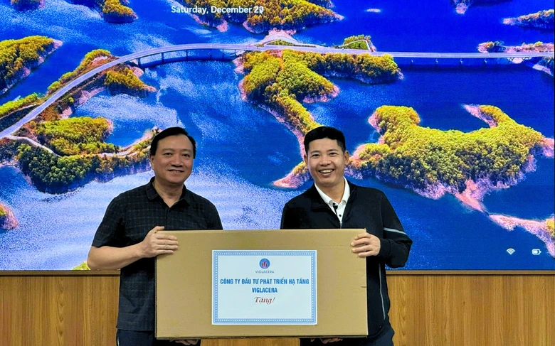 Từ bữa cơm c&ocirc;ng nh&acirc;n đến những thỏa thuận đổi thay cuộc sống- Ảnh 1.