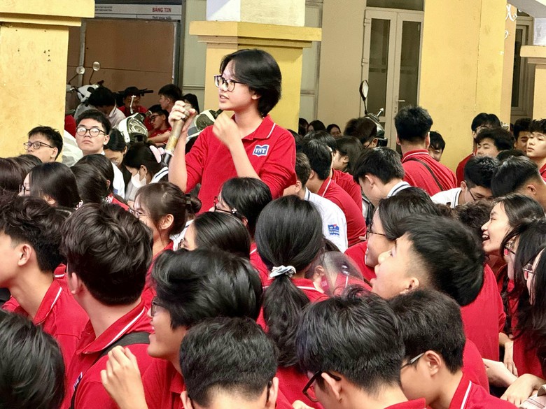 H&agrave; Nội tuy&ecirc;n truyền, hướng dẫn l&aacute;i xe an to&agrave;n cho gần 5.000 học sinh, sinh vi&ecirc;n- Ảnh 5.