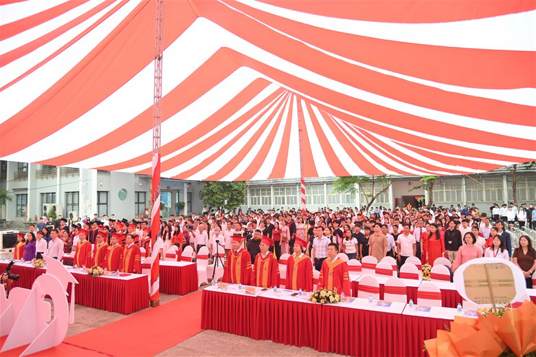 Hơn 1.000 sinh vi&ecirc;n Trường Đại học Điện lực tốt nghiệp đợt 1 năm 2026- Ảnh 4.