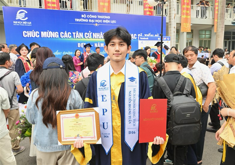 Hơn 1.000 sinh vi&ecirc;n Trường Đại học Điện lực tốt nghiệp đợt 1 năm 2026- Ảnh 7.