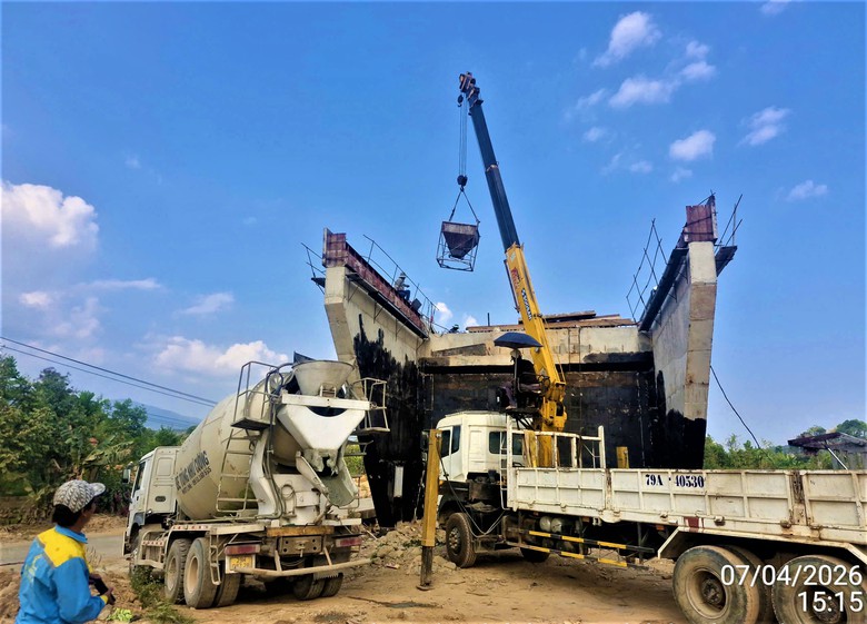 Th&aacute;o gỡ vướng mắc dự &aacute;n đường li&ecirc;n v&ugrave;ng Kh&aacute;nh H&ograve;a - L&acirc;m Đồng - Ninh Thuận- Ảnh 6.