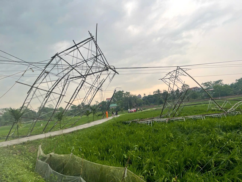 Gi&ocirc;ng lốc ở Ph&uacute; Thọ l&agrave;m 191 nh&agrave; tốc m&aacute;i, nhiều c&ocirc;ng tr&igrave;nh hư hỏng- Ảnh 3.