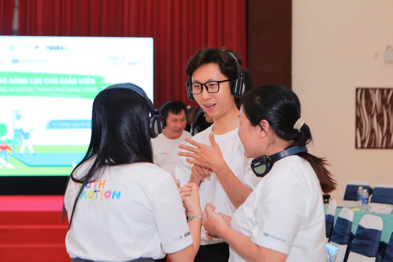 Ứng dụng c&ocirc;ng cụ số trong đ&agrave;o tạo ATGT, lan tỏa tới h&agrave;ng chục trường học miền T&acirc;y- Ảnh 2.