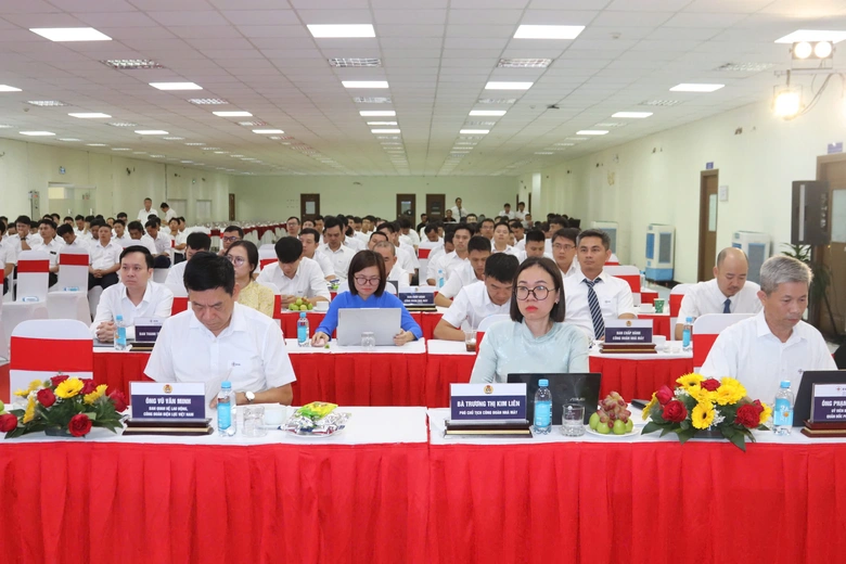 Hội nghị người lao động nhà máy Nhiệt điện Vĩnh Tân 4 năm 2026: Khẳng định nỗ lực- Ảnh 3. Hội nghị người lao động nhà máy Nhiệt điện Vĩnh Tân 4 năm 2026: Khẳng định nỗ lực- Ảnh 3.