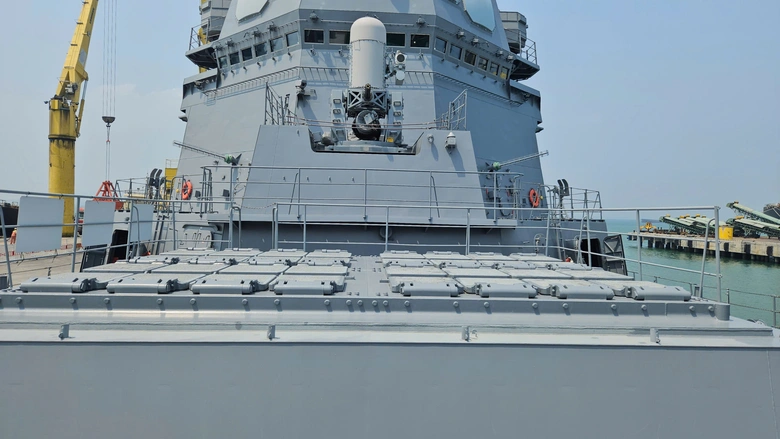Cận cảnh t&agrave;u khu trục của Nhật Bản cập cảng Ti&ecirc;n Sa, thăm Đ&agrave; Nẵng- Ảnh 9.
