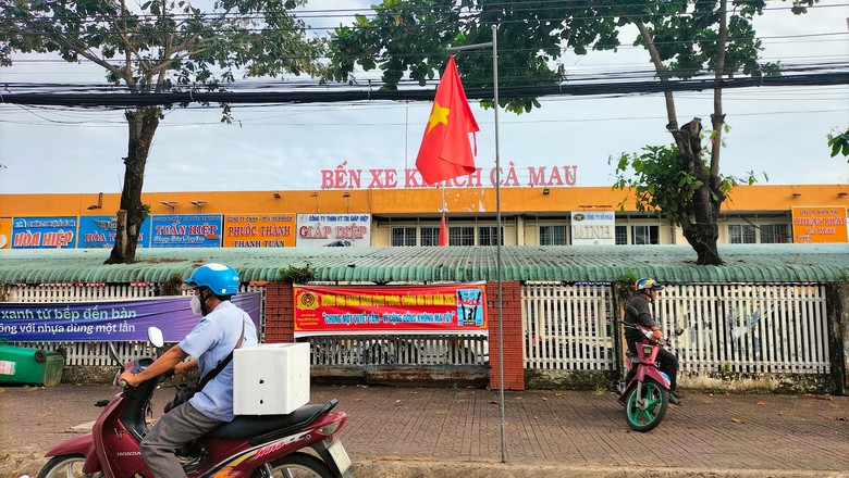 Cà Mau tăng cường quản lý giá cước vận tải trước biến động nhiên liệu- Ảnh 1. Cà Mau tăng cường quản lý giá cước vận tải trước biến động nhiên liệu- Ảnh 1.