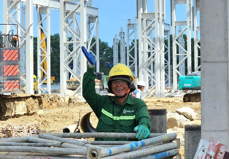 Thần tốc thi c&ocirc;ng nh&agrave; m&aacute;y ray đường sắt hơn 10.000 tỷ đồng ở Quảng Ng&atilde;i- Ảnh 12.