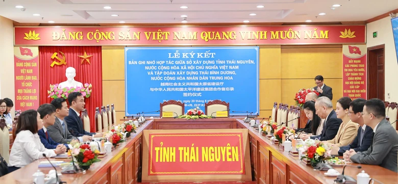Th&aacute;i Nguy&ecirc;n k&yacute; bi&ecirc;n bản ghi nhớ 2,5 tỷ USD với Tập đo&agrave;n X&acirc;y dựng Th&aacute;i B&igrave;nh Dương- Ảnh 2.