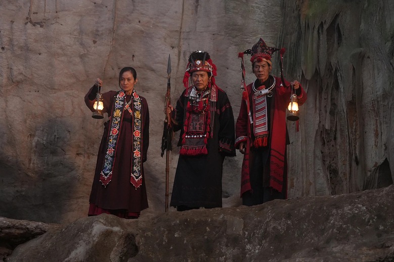 "Ph&iacute; ph&ocirc;ng: Quỷ m&aacute;u rừng thi&ecirc;ng" c&oacute; cơ hội gia nhập c&acirc;u lạc bộ phim trăm tỷ?- Ảnh 2.