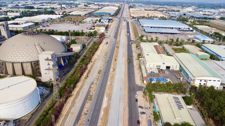 Đồng Nai: Đường 25C kịp c&aacute;n đ&iacute;ch cuối th&aacute;ng 6, 25B lo trễ hẹn v&igrave; vướng mặt bằng- Ảnh 5.