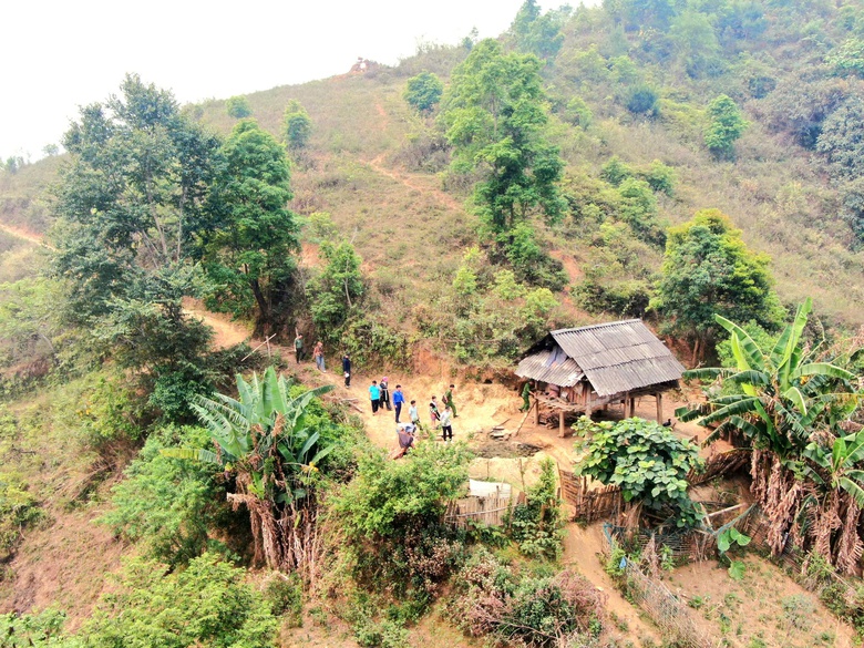 Băng rừng, vượt n&uacute;i "g&otilde; cửa" từng nh&agrave; test ma t&uacute;y ở L&agrave;o Cai- Ảnh 12.